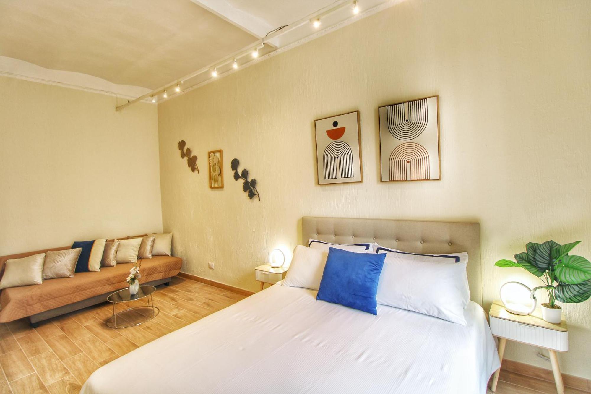 Lovely 2 Bedroom Apartment By Yourhost ローマ エクステリア 写真