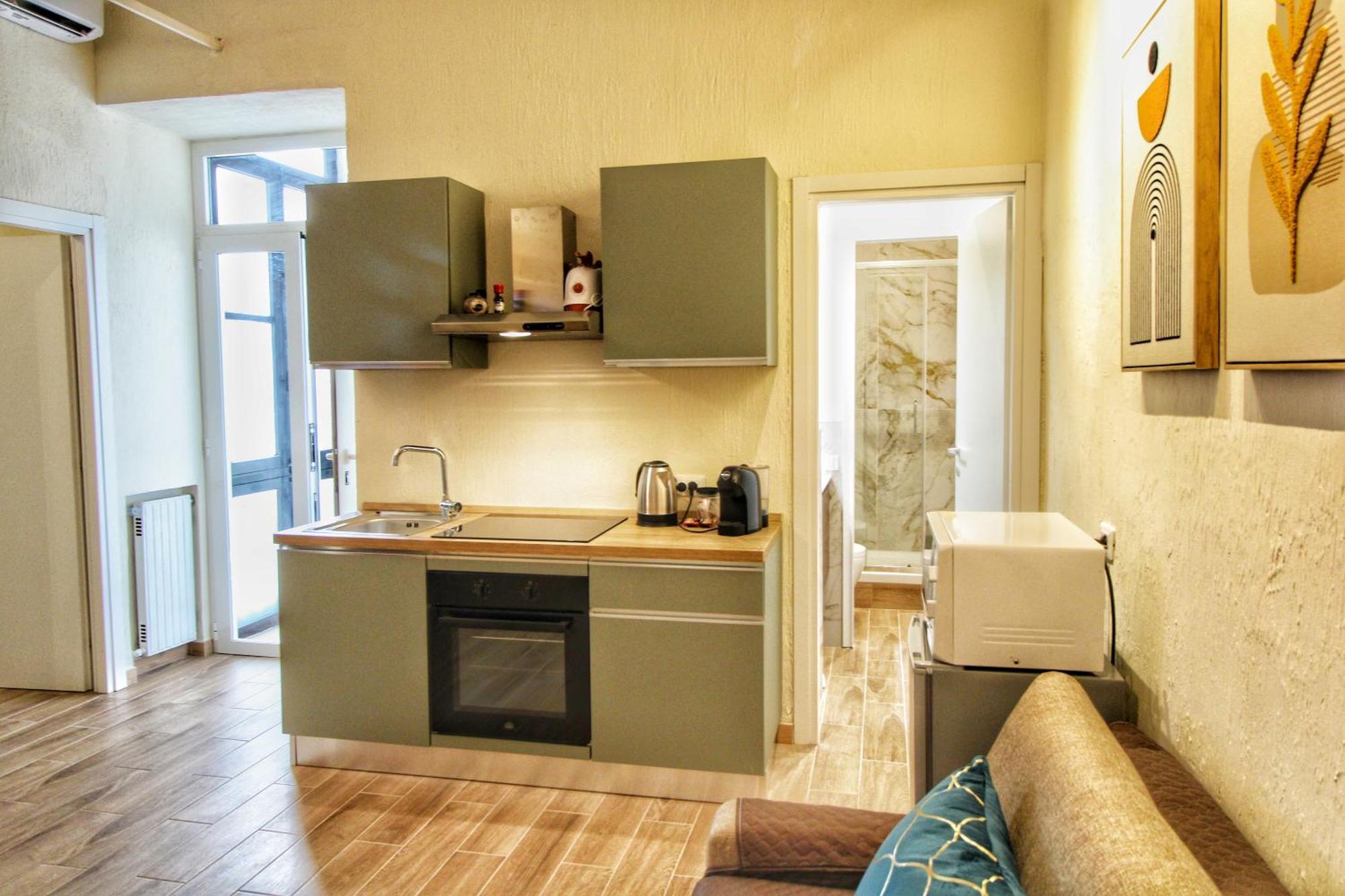 Lovely 2 Bedroom Apartment By Yourhost ローマ エクステリア 写真